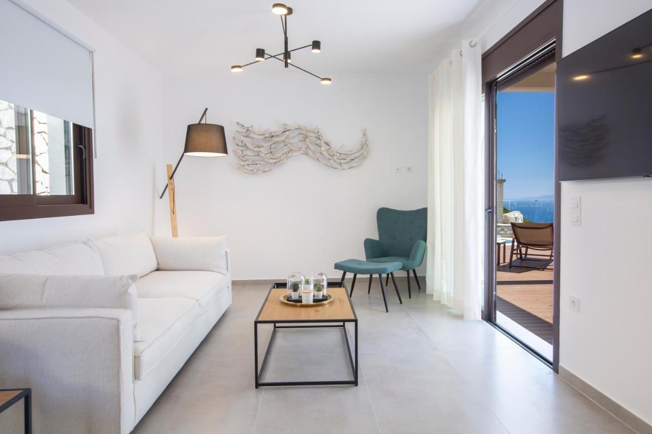 Heavenly Heights Villas By Kb Hospitality Evgiros Exterior photo