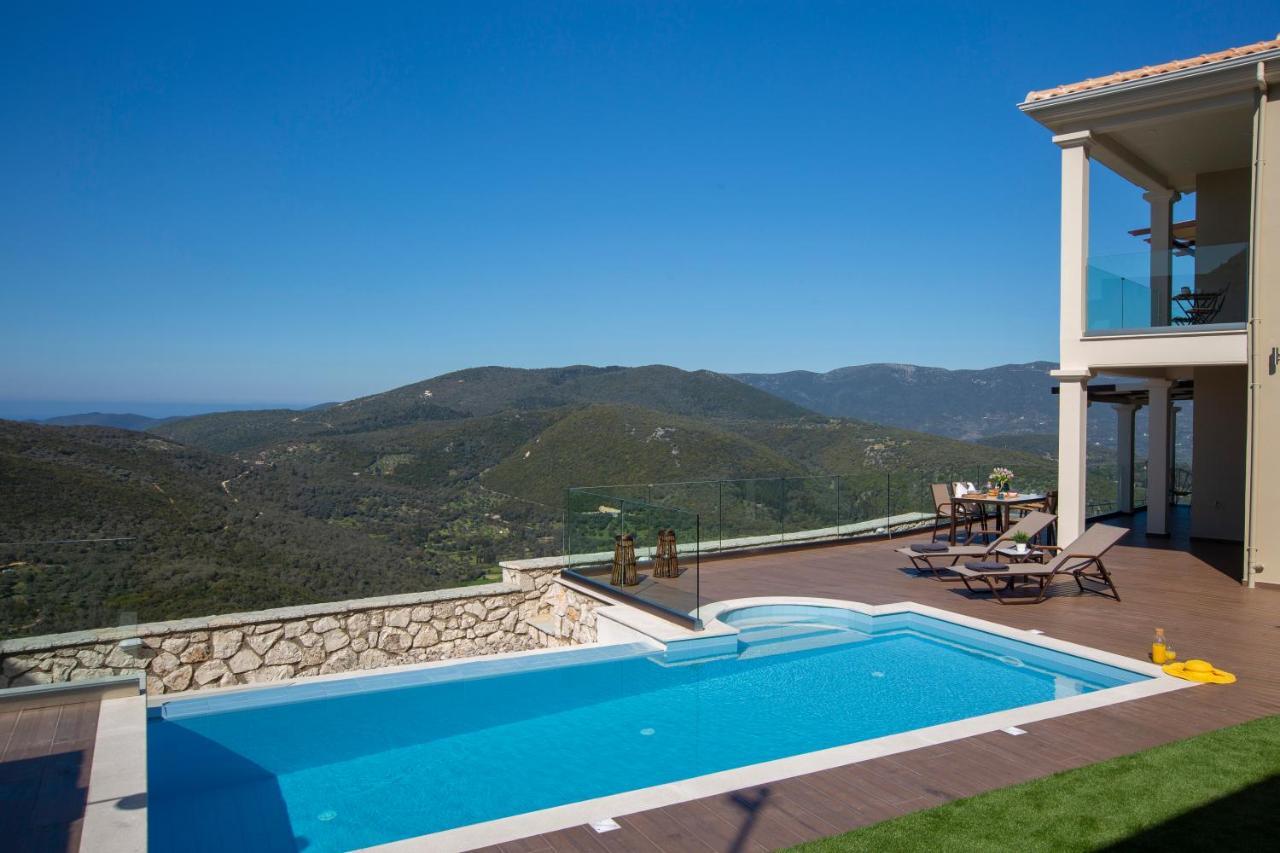 Heavenly Heights Villas By Kb Hospitality Evgiros Exterior photo